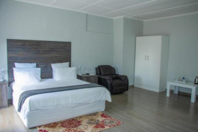 Neat one bedroom in Morningside guesthouse - 2089
